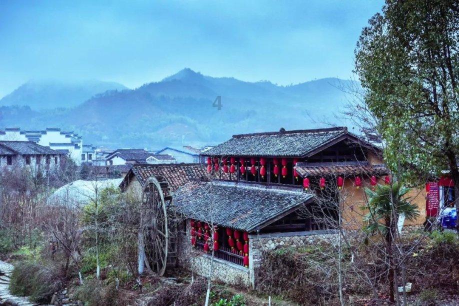 逃离水虎鱼湖